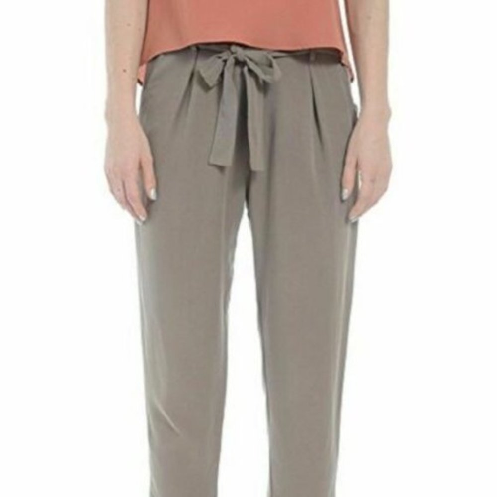 Romeo & Juliet Couture Women's Casual Pants Brown